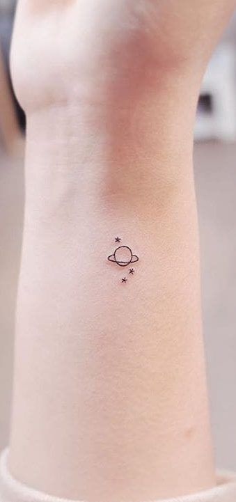 tattoo designs;small tattoos for women;tattoo ideas;tattoo ideas unique;tattoo quotes;small tattoos; Unique Quote Tattoos, 21 Tattoo, Tato Henna, Palm Tattoos, Shape Tattoo, Inspiration Tattoos, Tattoo Girls, Diy Tattoo, Small Tattoo Designs