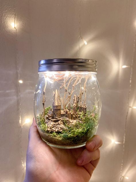 Harry Potter Plants, Hogwarts Is My Home, Harry Potter Universe, Hogwarts Mystery, Terrarium Diy, Harry Potter Universal, Fake Plants, Plant Art, Home Made