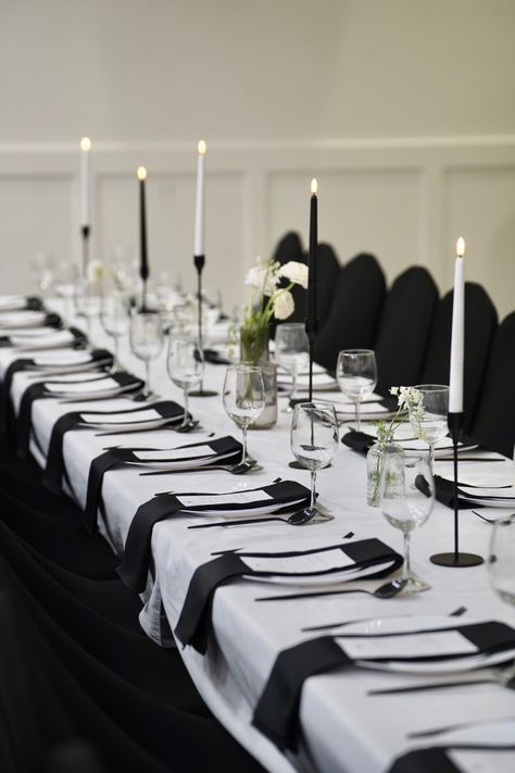 Black And White Awards Dinner, 18th Table Decorations, Monochrome Table Setting, Black And White Wedding Decor Table, Simple Black And White Centerpieces, Simple Black And White Table Decor, Black And Silver Table Decorations, Black And White Engagement Party Decor, Black Table Centerpieces