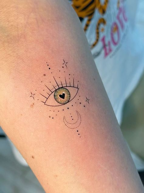 Eye Tattoo Arm, Eye Tattoo Ideas Women, Tattoo Evil Eye, Pooh Bebe, Third Eye Tattoos, Pearl Tattoo, All Seeing Eye Tattoo, Evil Eye Tattoo, My Tattoos