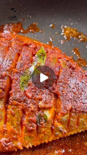 Pomfret Fish Recipe, Fish Fry Recipe Indian, Pomfret Recipe, Pomfret Fry, Pomfret Fish, Kashmiri Chilli, Fish Curry Recipe, Fried Fish Recipes, Fish Recipes Healthy