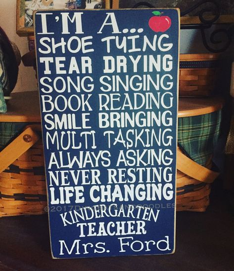 Teacher gift Personalized Teacher sign Facebook.com/dingbatsanddoodles Gifts For Future Teachers, Teacher Signs, Kindergarten Teachers, Multi Tasking, Teacher Gift, Life Changes, Classroom Ideas, Teacher Gifts, Books To Read