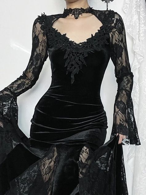 Style: Goth Palace Design: Floral Lace, Velvet, Trumpet SleevesSkirt Shape: Fishtail Long DressMaterial: Polyester spandexColor: BlackSize: S, M, L, XL Unit: CM Shoulder Sleeve Bust Waist Hips Length S 32 65 70-90 57-70 74-90 135 M 33 66 74-94 61-74 78-94 137 L 34 67 78-98 65-78 82-98 139 XL 35 68 82-102 69-82 86-102 1 Romantic Goth Dress, Palace Design, Goth Doll, Gothic Vampire, Fishtail Dress, Goth Dress, Clubwear Dresses, Butterfly Dress, Lace Patchwork