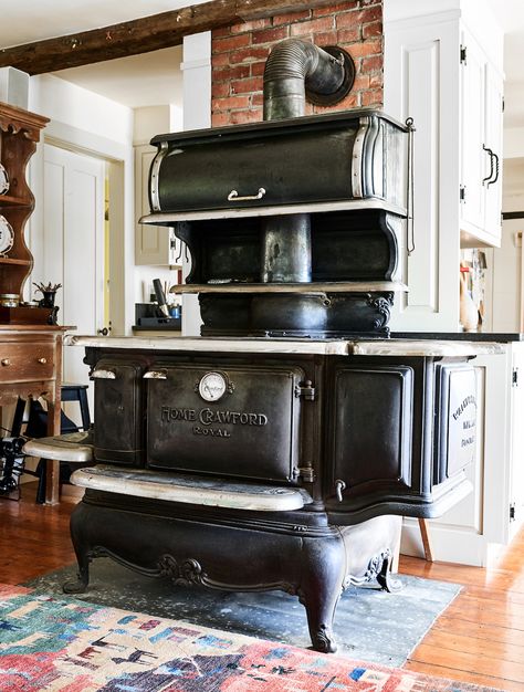 Wood cookstove in the kitchen at E.B.White's Maine farmhouse. Cookstove Kitchen, Wood Cookstove, Antique Kitchen Stoves, Wood Cook Stove, White House Tour, Wood Cook Stoves, Wood Burning Cook Stove, E B White, Old Stove