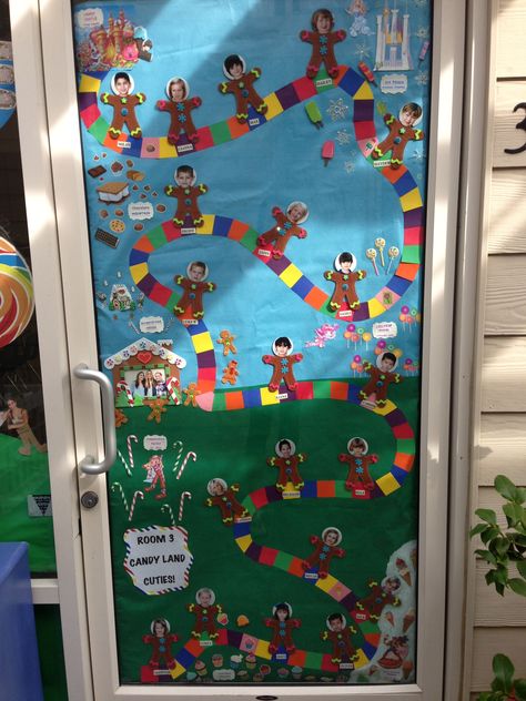 Candy Land Door - Room 3 Holiday Classroom Doors, Candy Theme Classroom, Winter Door Decorations Classroom, Door Decorations Classroom Christmas, Holiday Door Decorations, Classroom Christmas Decorations, Christmas Door Decorating Contest, Christmas Classroom Door, Winter Door Decorations