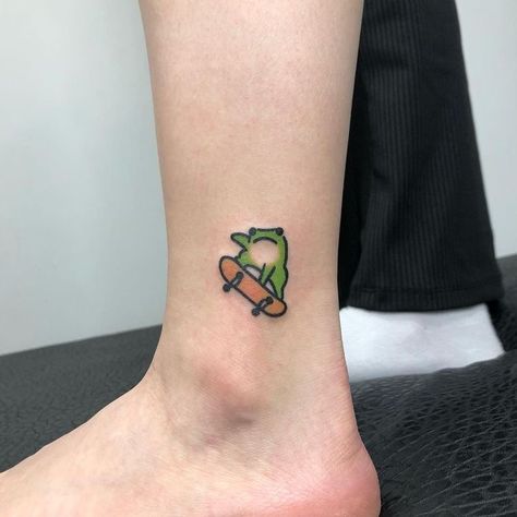 Skateboard Tattoo, Designs Quotes, Sharpie Tattoos, Frog Tattoos, More Tattoo, Cute Little Tattoos, Cute Tiny Tattoos, Turtle Tattoo, Funny Tattoos