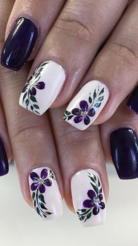 Purple Nail Art, Manicure Nail Designs, Purple Nail Designs, Floral Nail Designs, Nail Tutorial, Fancy Nails Designs, Purple Nail, Flower Nail Designs, Nails Colors