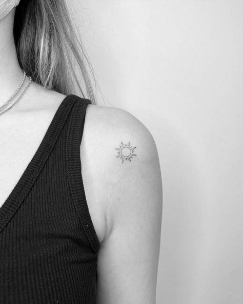 Tiny Sun Tattoo, Simple Sun Tattoo, Coconut Beach, Small Shoulder Tattoos, Petit Tattoo, Petite Tattoos, Sun Tattoos, Minimalist Line Art, Shoulder Tattoos For Women