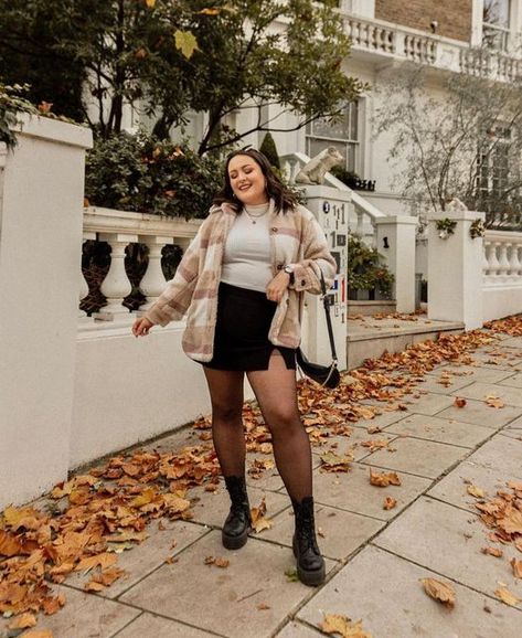 Dressy Casual Outfits Winter, Outfits Invierno Curvy, Plus Size Winter Outfits Dressy, Outfits Winter 2023, Casual Outfits Winter, Fresh Hairstyles, Outfit Curvy, Plus Size Winter Outfits, Plus Size Fall Fashion