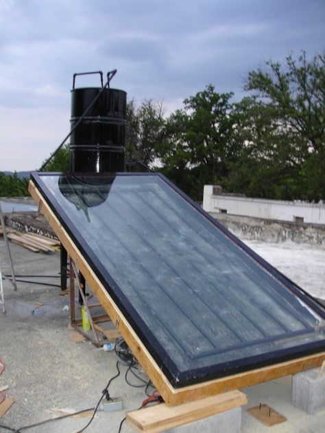 Solar Hot Water System, Solar Water Heating System, Passive Solar Heating, Solar Heater, Solar Roof Tiles, Solar Water Heating, Solar Collector, Solar Hot Water, House Shed