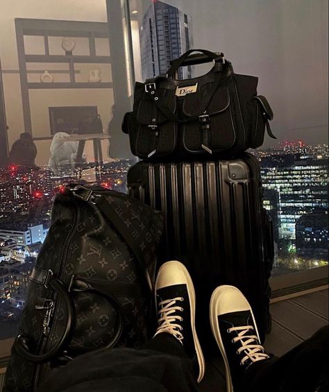 @latoria.chin on ig #travel #black #plane #suitcases Manifesting 2024, Airport Pictures, Vision Board Pics, Manifest Destiny, Airport Fits, Vision Board Photos, Vision Board Pictures, Vision Board Ideas, My Future Life