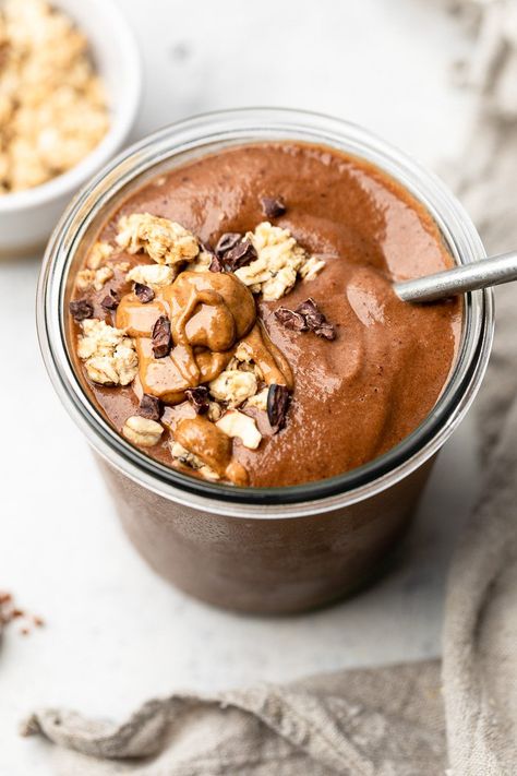 Coffee Protein Smoothie, Chocolate Protein Smoothie, Freeze Sweet Potatoes, Protein Shake Smoothie, Fruit And Veggies, Frozen Cauliflower Rice, Workout Eating, Protein Packed Meals, Workout Protein