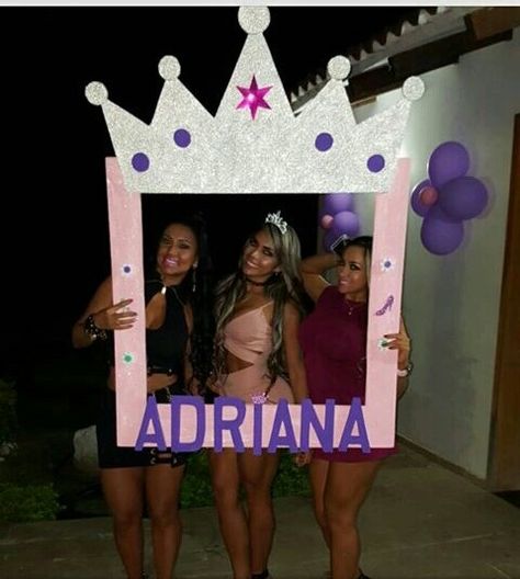 Pinterest //@Rolody More Sassy 17 Birthday Ideas, Queen Birthday Theme, Queen Birthday Party Ideas, Surprise Birthday Party Decorations, Birthday Decorations Ideas, Birthday Female, 17th Birthday Ideas, 21st Bday Ideas, Birthday Goals