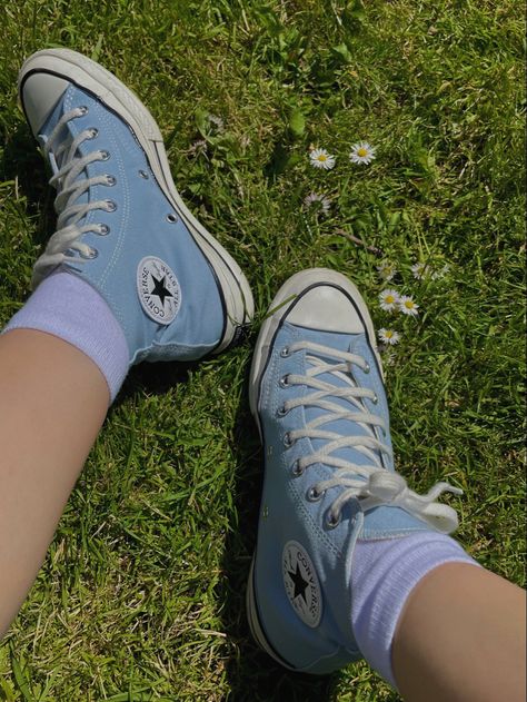 Light blue Converse. Summer 2022. Outfit inspo. Style inspo. Baby blue. Vibes. Shoe inspo. Shoe ideas. What to wear. Summer shoes. Aesthetic Blue Converse Aesthetic, Blue Converse Outfit, Tiffany Blue Converse, Chucks Outfit, Baby Blue Converse, Light Blue Converse, Navy Blue Converse, Aesthetic Converse, Converse Collection