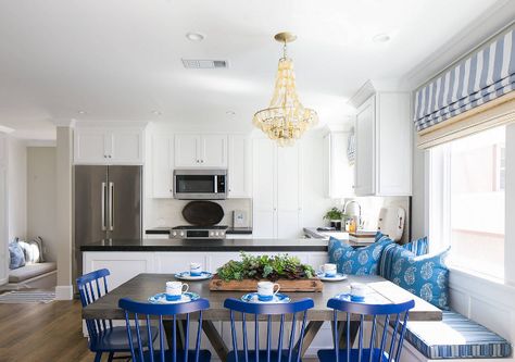 U-shaped Kitchen. U-shaped Kitchen with built in banquette on back of peninsula… Built In Dining Bench, White Cottage Kitchens, Banquette Seating In Kitchen, Coastal Kitchen Design, Storage Sofa, Kitchen Peninsula, Built In Banquette, Kitchen Banquette, Craftsman Kitchen