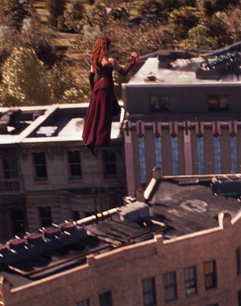 Wanda Maximoff Flying, Witch Gif, Marvel Wallpaper Hd, Chaos Magic, Elizabeth Olsen Scarlet Witch, Under The Shadow, Scarlet Witch Marvel, Scarlett Witch, Magic Aesthetic