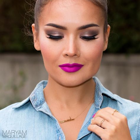 Fuscia Lips Makeup, Magenta Lipstick Looks, Magenta Lips Makeup Look, Magenta Lipstick, Magenta Lip, Fuchsia Lipstick, Lipstick Jungle, Permanent Lipstick, Hot Pink Lips