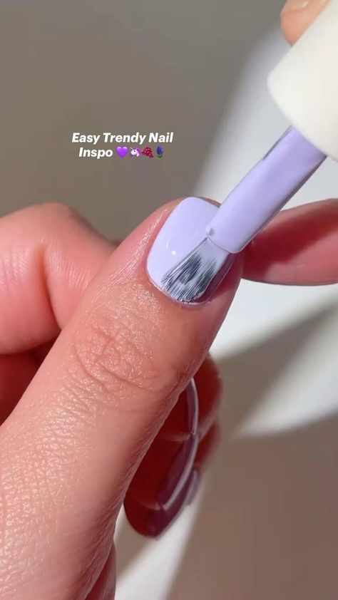 Beautiful trendy nails. Video credits to @lightslacquer Hottest Nail Trends, Paint Nail, Colour Fashion, Nail Stamp, Trendy Nail, Video Credits, Trendy Nails, Nail Inspo, Nail Polish