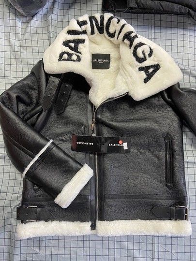 Balenciaga jacket on DHgate #LTKfit #LTKsalealert #LTKunder100 Balenciaga Jacket Women, Balenciaga Jacket, Luxury Jacket, Riders Jacket, Balenciaga Black, Interview Outfit, Bag Luxury, Leather Biker Jacket, Girly Jewelry