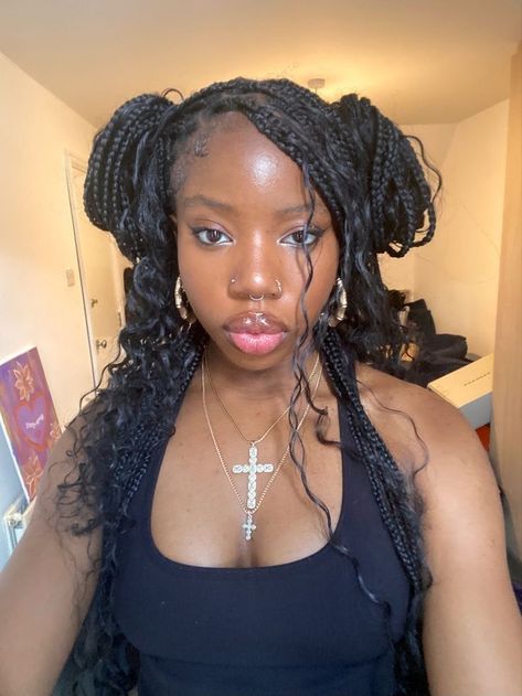 Hair Ideas With Braids Black Women, Styles For Short Boho Braids, Brown Hair Braided Hairstyles, Hoco Hairstyles Black Women Braids, Black Braids Styles, Cute Hairstyles For Braids Black, Straight Layered Braids, Curly Braids Hairstyles For Black Women, Black Women Braid Ideas