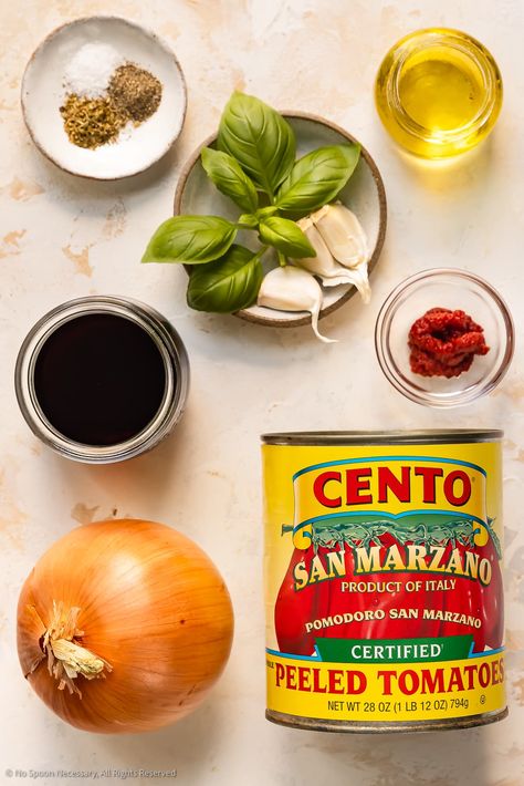 San Marzano Tomatoes Recipes, San Marzano Tomato Sauce Recipes, Homemade Italian Spaghetti Sauce, Easy Tomato Pasta Sauce, Pasta Meatballs, Italian Spaghetti Sauce, San Marzano Tomato Sauce, Pasta Marinara, Easy Marinara Sauce