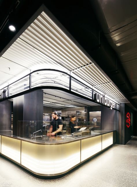 Food Court Design, Indoor Courtyard, Glass Pavilion, Custom Sinks, Interior Design News, Stainless Steel Counters, Mount Royal, Glass Structure, Modern Food