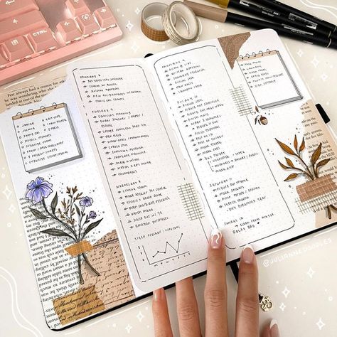 Handwriting Neat, Too Much Pressure, Bullet Journal Ideas Templates, Bullet Journal Tracker, Bullet Journal Diy, Bullet Journal Aesthetic, Bullet Journal Notebook, Bullet Journal Design Ideas, Dot Journals