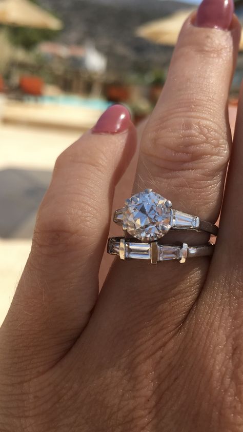 Baggett Engagement Ring, Circle Diamond With Baguettes, Engagement Rings Baguette Side Stones, Baguette Band Engagement Ring, Round Diamond With Baguettes, Circle Engagement Rings, Baguette Rings, Baguette Wedding Rings, Baguette Side Stones