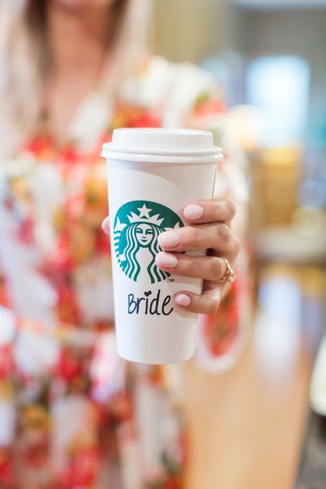 Wedding Day Bride Starbucks Coffee | MN Wedding | Dakota Hersey Photography | Allie and Robbie 2018 | #eisenhitched Bride Starbucks Cup Wedding Day, Hutton House, Wedding Day Bride, Wedding Cups, Toronto Wedding, Starbucks Cup, Starbucks Hot, Starbucks Coffee, Starbucks Cups