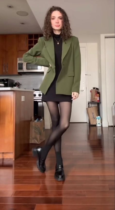 Sage Green Blazer Outfit, Dark Green Blazer Outfit, Blazer And Skirt Outfits, Writer Style, Autumnal Outfits, Green Blazer Outfit, Dark Green Blazer, Slytherin Fashion, Satin Skirt Outfit