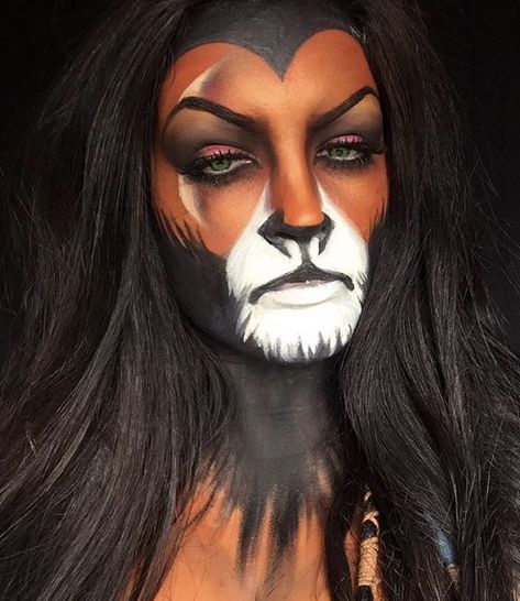 Lion King Scar face paint Scar Halloween Costume, Lion Makeup, Unique Halloween Makeup, Scar Makeup, Scar Lion King, Lion King Costume, Fantasy Make-up, Halloween Make-up Looks, Character Pumpkins