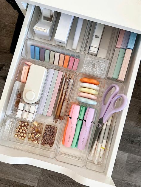 Desk Drawer Organisation, Study Desk Organization, Work Desk Organization, Makeup Vanity Storage, Desk Organisation, Room Organisation, Stationary Organization, Dressing Table Storage, Study Desk Decor