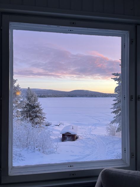 Scandinavian Winter Aesthetic, Winter Christmas Aesthetic, Aesthetic Window, Christmas Dreaming, I Love Winter, Morning Sunrise, Winter Photos, Christmas Feeling, Winter Love