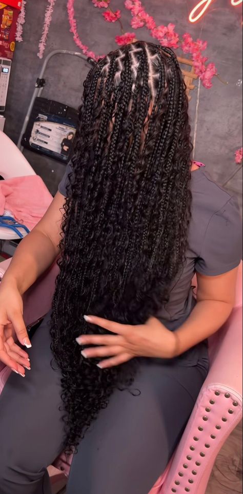 Bohaime Knotless Braids, Bohemian Knotless Braids Long, Full Bohemian Knotless Braids, Bohieman Knotless Box Braids Medium, Extra Boho Knotless Braids, Smedium Knotless Boho Box Braids, Shmedium Knotless Boho Braids, Small Medium Boho Knotless Braids, Medium Knotless Braids Boho