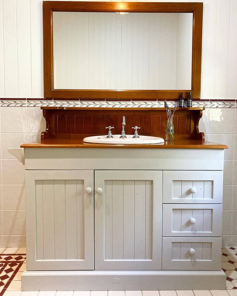 12 Paint Ideas for Your Bathroom Vanity Builder Grade Cabinets, Bathroom On A Budget, Color Mixing Guide, Bathroom Makeovers, Bathroom Transformation, Mom Ideas, Builder Grade, Cottage Furniture, Custom Shades