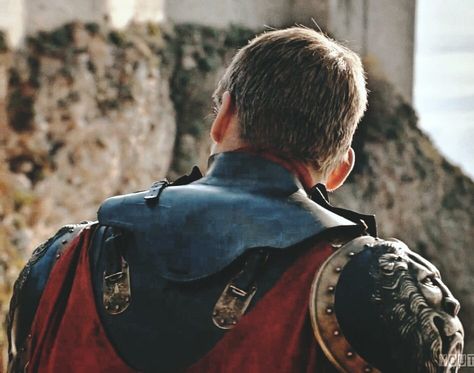 Jaime Lannister Icons, House Lannister Aesthetic, Jaime Lannister Aesthetic, Lannister Armor, Cersei Lannister Aesthetic, Cersei Lannister Jaime, Lannister Aesthetic, Lannister Art, Jamie Lannister