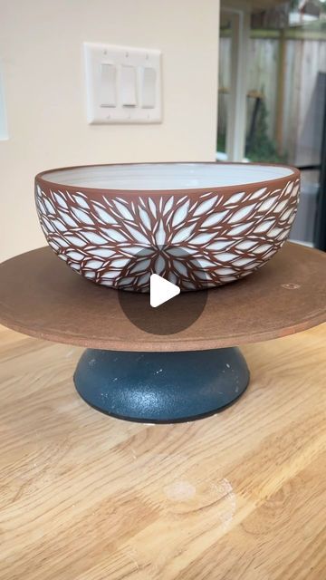 Jennifer Spring on Instagram: "This is a new favorite from my latest batch of work releasing this Wednesday. I will send out details by email on Tuesday, so I encourage you to sign up for my early access email if you want first picks.   I create one of a kind pieces in small batches and release new work every six weeks. I haven’t created with red clay in over a year, so this is a rare release. I will also have a variety of other work and will post a preview of everything before the shop opens.   #seattleart #seattleartist #modernceramics #pottery #ceramics #jenniferspringceramics #handmadeceramics #ceramica  #contemporaryceramics #handmadeart #wheelthrown  #wheelthrownceramics #handcarved #glazing #glazingpottery" Red Clay Glazing Ideas, Red Clay Pottery Ideas, Spring Ceramics, Red Clay Pottery, Clay Cafe, Pottery Cafe, Ceramic Glazing, Wheel Thrown Ceramics, Seattle Art