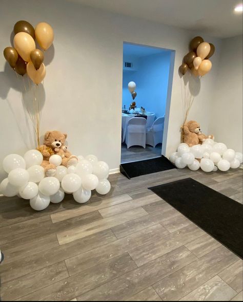 Bear Baby Shower Balloons, Teddy Bear Mason Jar Centerpieces, Brown And White Baby Shower Ideas, Teddy Bear Gender Reveal Theme, Teddy Bear Balloon Arch, Teddy Bear And Clouds Baby Shower Theme, Teddy Bear Table Decorations, We Can Bearly Wait To Meet You, Neutral Teddy Bear Baby Shower Theme