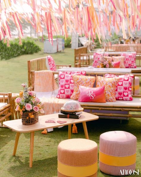 Creative Decor Ideas For an Outdoor Wedding Haldi Bride Groom, Mehndi Decor Ideas, Mehendi Event, Boho Chic Wedding Decor, Lounge Seating Area, Rattan Decor, Mandap Decor, Mehndi Decor, Modern Wedding Decor