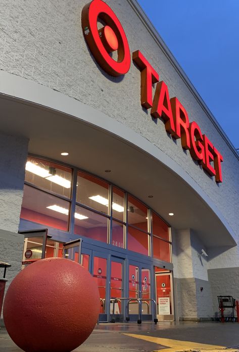 Target Exterior, Autumn Core, Target Grocery, Target Store, Store Layout, Target Finds, Grocery Shop, Grocery Shopping, In Hollywood