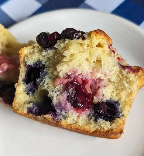 Muffin Crumble, Butter Swim Biscuits, Swim Biscuits, Keto Blueberry Muffins, Blueberry Biscuits, Lemon Loaf Cake, Lemon Blueberry Bread, Lemon Bread, Lemon Loaf