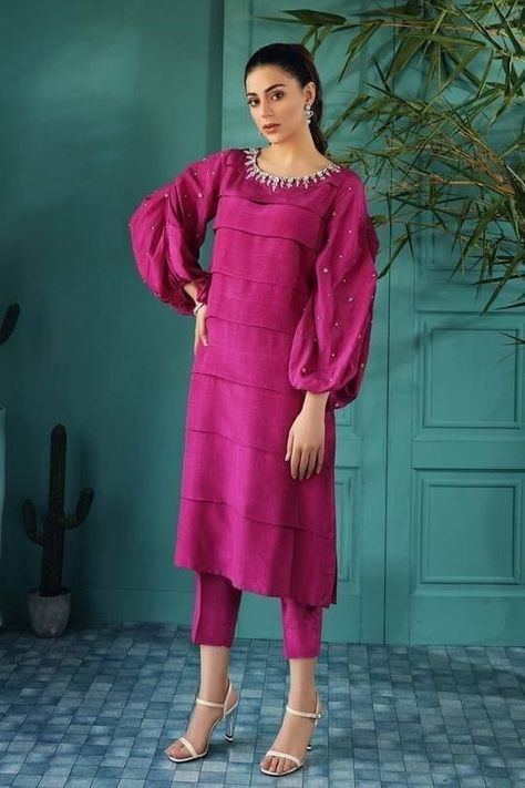 Suits For Wedding, Latest Dress Design, Pakistani Dresses Casual, Pakistani Fashion Party Wear, Indian Gowns Dresses, Gul Ahmed, Sleeves Designs For Dresses, Simple Pakistani Dresses, Designer Party Wear Dresses