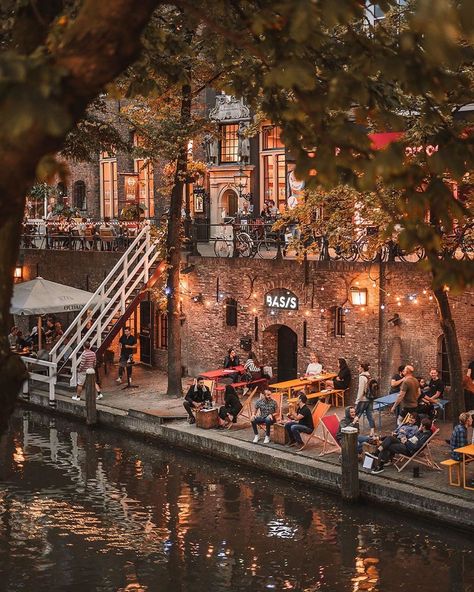 Architecture & Design on Instagram: “With a population of approximately 350.000, #Utrecht is the fourth largest Dutch city and the capital of the province of the same name.…”