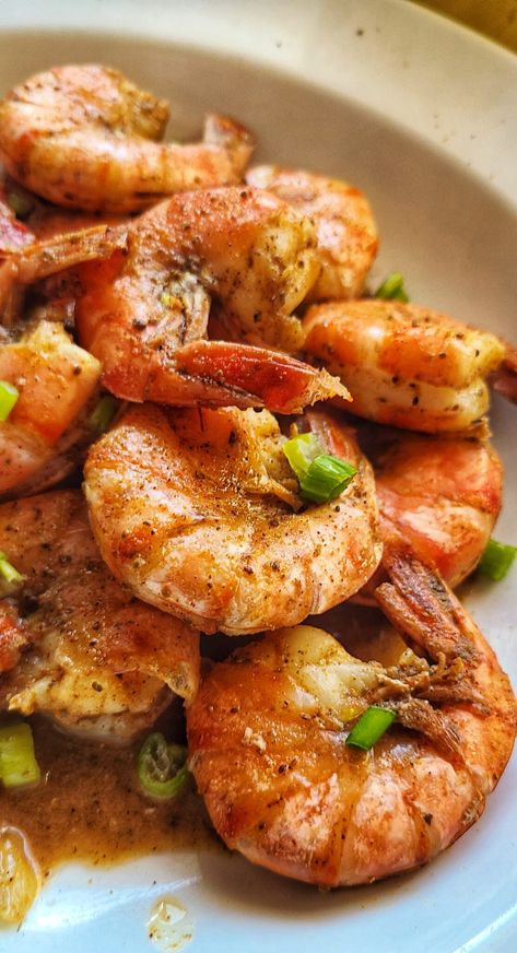 Steamed Shrimp With Old Bay | KALOFAGAS | GREEK FOOD & BEYOND Steam Shrimp Recipe Old Bay, Old Bay Steamed Shrimp, Steamed Shrimp Old Bay, Thaw Frozen Shrimp, Steam Shrimp, Steamed Shrimp Recipe, Old Bay Shrimp, Raw Shrimp, Keto Seafood