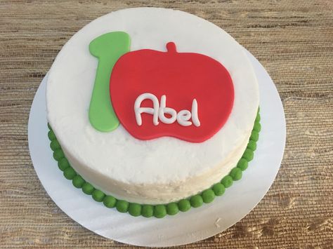 Apple Theme Cake, Apple Birthday Cake, Apple Theme Parties, Cake Frosting Designs, Smash Cake First Birthday, 1st Birthday Smash Cake, Apple Birthday, Birthday Smash Cake, Themed 1st Birthday