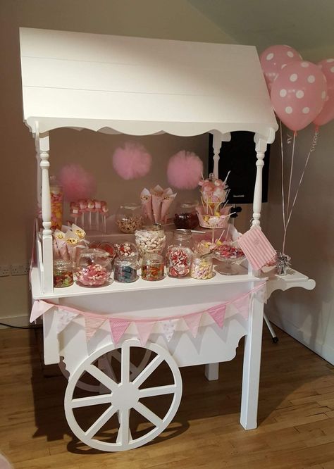 Candy cart Candy Bar Cart Ideas, Candy Cart Wedding, Candy Cart Decoration Ideas, Candy Bar Cart, Sweet Cart Ideas, Treat Cart, Sweet Cart Ideas Birthday Parties, Birthday Sweet Cart, Sweet Cart