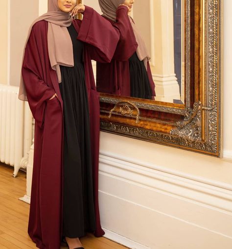 We got your whole look covered 😍🔥 Plain Maroon Pocket Abaya  Inner dres Maroon Abaya Hijab Fashion, Pocket Abaya, Maroon Abaya, Pretty Abayas, Maroon Hijab, Kaftan Outfit, Muslim Outfit Ideas, Girl In Hijab, Red Hijab