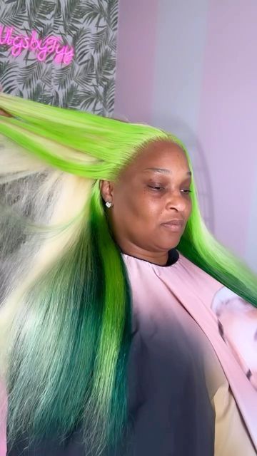 Blonde And Green Wig, Frontal Ideas, Coloured Wigs, Quick Weaves, Lace Braids, Prom Dress Inspo, Green Wig, Frontal Hairstyles, Colored Wigs