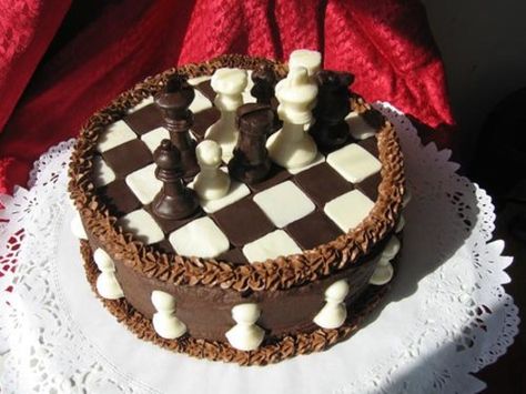 Checkerboard Cake Chess Cake, Healthy Pasta Salad Recipes, Checkerboard Cake, Cake Pan Set, Round Cake Pans, Vanilla Cream, Pasta Salad Recipes, Round Cakes, Tasty Food