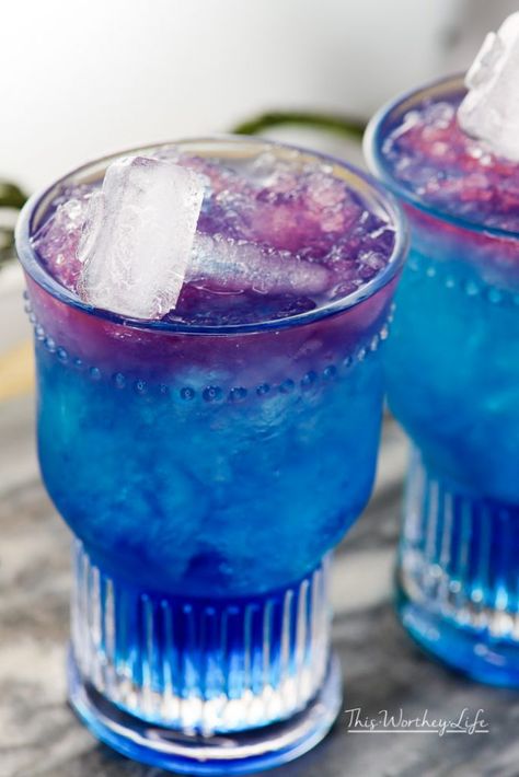 Recipes With Sprite, Drinks With Sprite, Sprite Recipe, Mocktail Ideas, Mocktail Drinks, Disney Drinks, Coctails Recipes, Mocktail Recipes, Soda Recipe